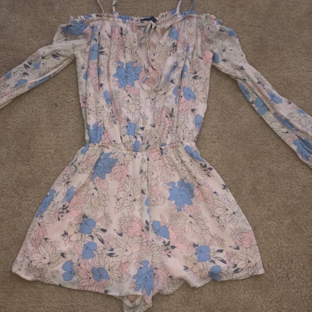 One Clothing pink flowery romper, never worn